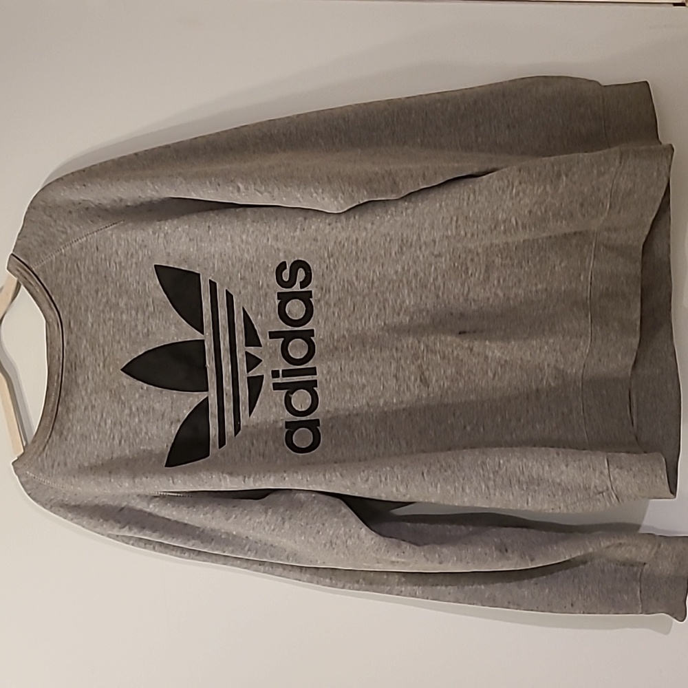 Adidas sweat shirt size medium
